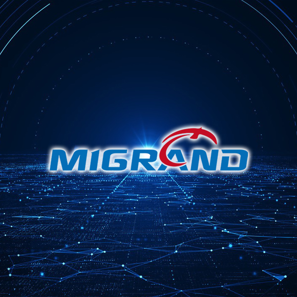 Les vidéos de machines de remplissage et de scellement de liquide continuent de se télécharger en continu